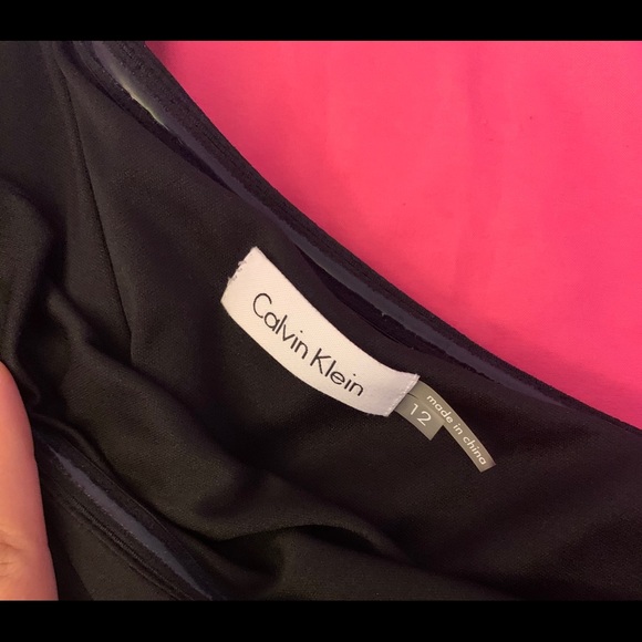 Dress - Picture 4 of 4